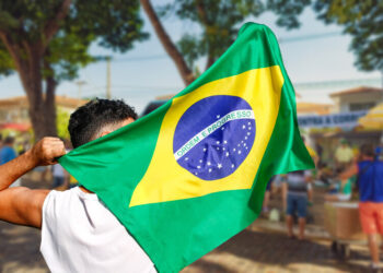 Descubra os Segredos das Eleições Brasileiras: Surpreenda-se com os Bastidores do Processo Eleitoral